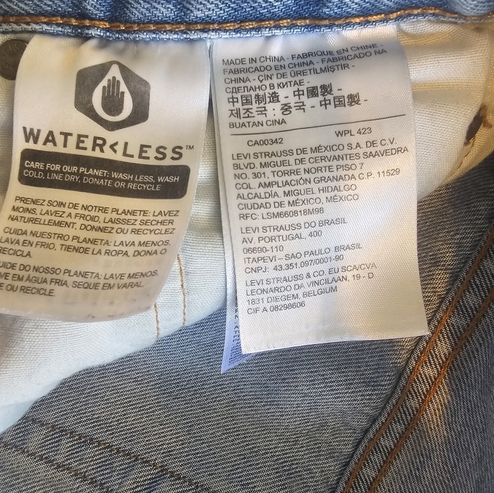 Leviās 501 Skinny Jeans Distressed Light Wash Button Fly W26 L28 - Picture 7 of 8
